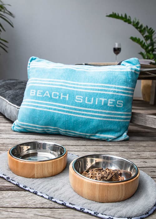Beach Front Studio With Pool